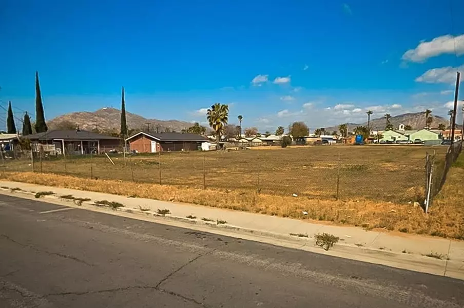 24296 Webster, Moreno Valley, CA 92553