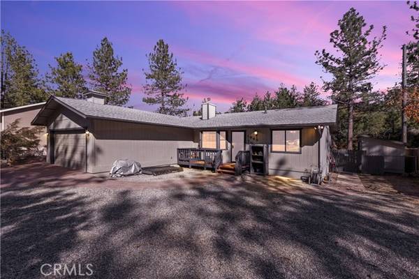 1949 Twin Lakes Drive, Wrightwood, CA 92397