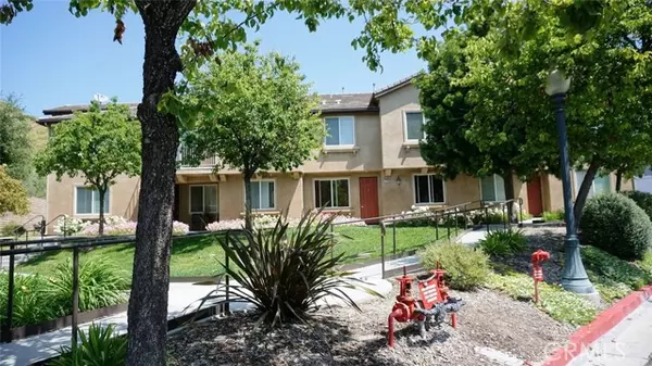 Canyon Country, CA 91351,27949 Avalon Drive