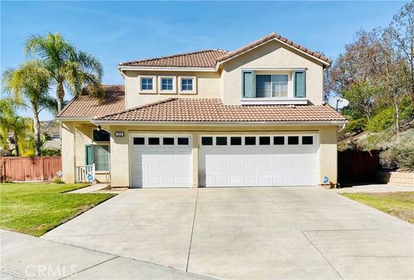 1935 Stonehaven Drive, Corona, CA 92879