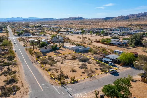 Joshua Tree, CA 92252,61960 El Reposo Circle