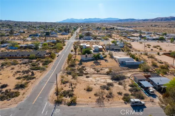 Joshua Tree, CA 92252,61960 El Reposo Circle