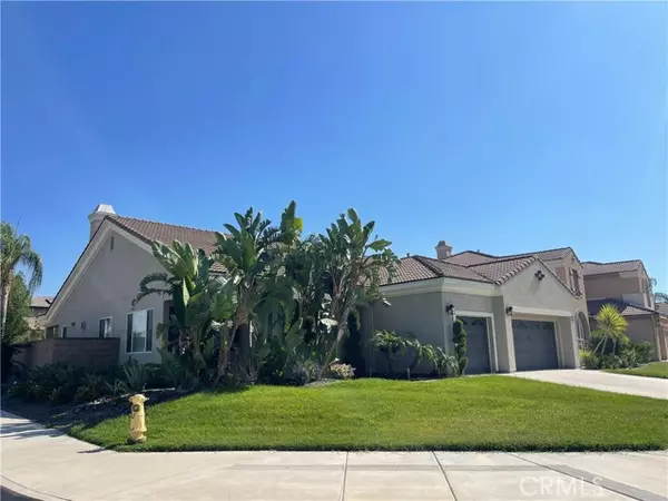 Eastvale, CA 92880,6930 Boulder Creek Drive