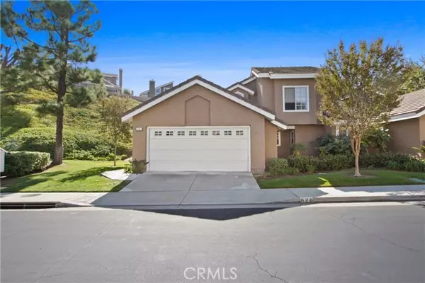 Anaheim Hills, CA 92807,828 South Sapphire Lane