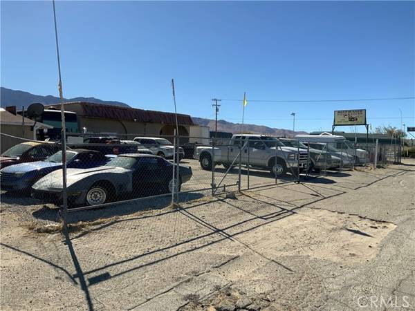 31717 hwy 18, Lucerne Valley, CA 92356