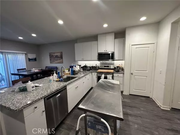 Moreno Valley, CA 92555,27480 Red Rock Road