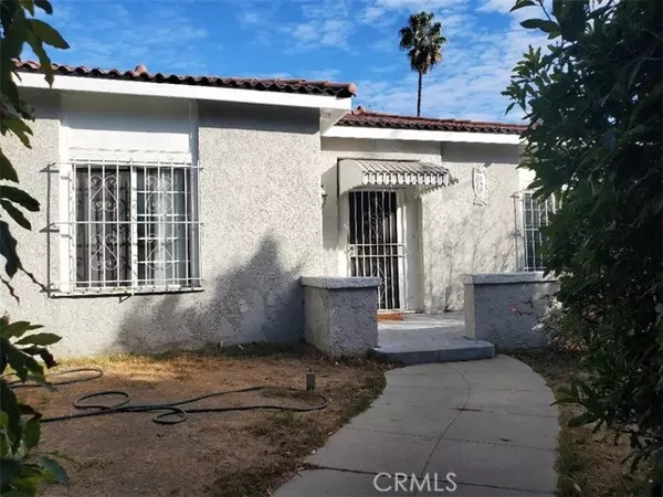 250 North Ridgewood North Place, Los Angeles, CA 90004