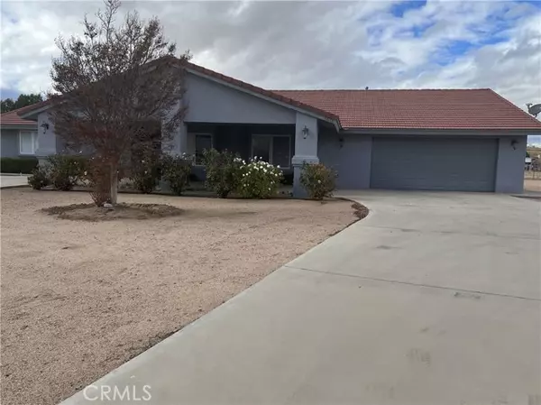 6818 Kittyhawk Avenue, Hesperia, CA 92345