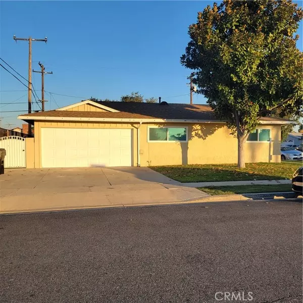 Anaheim, CA 92801,1000 North Roanne Place