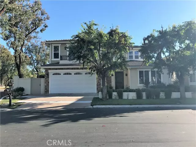 Irvine, CA 92612,4942 Tamarack Way