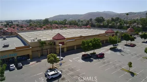 Corona, CA 92879,109 North Mckinley Street