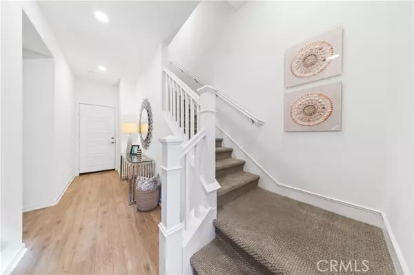 Irvine, CA 92618,171 Cadence