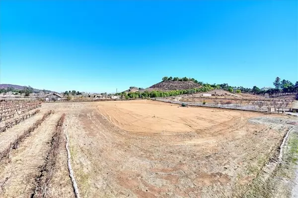 Murrieta, CA 92562,38680 Avenida De Felicidad