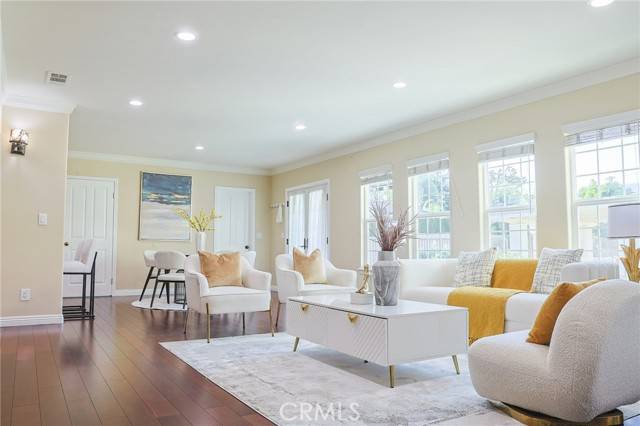 Arcadia, CA 91007,251 West Le Roy Avenue