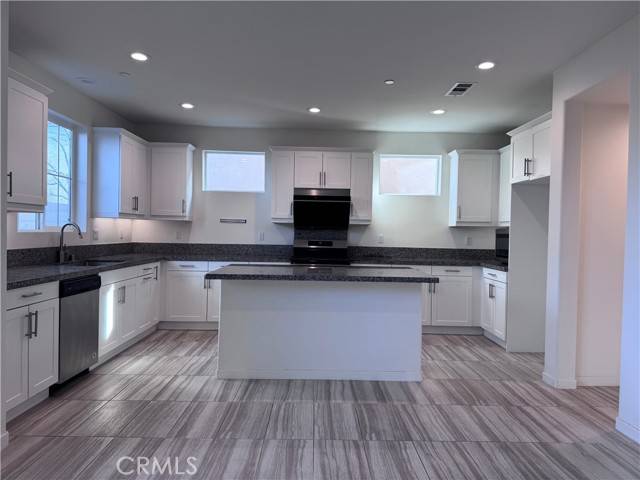Chino, CA 91710,13817 Farmhouse Avenue