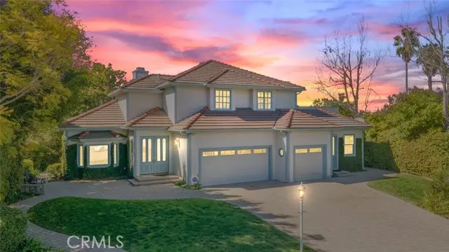 Carlsbad, CA 92009,6327 Chorlito Street