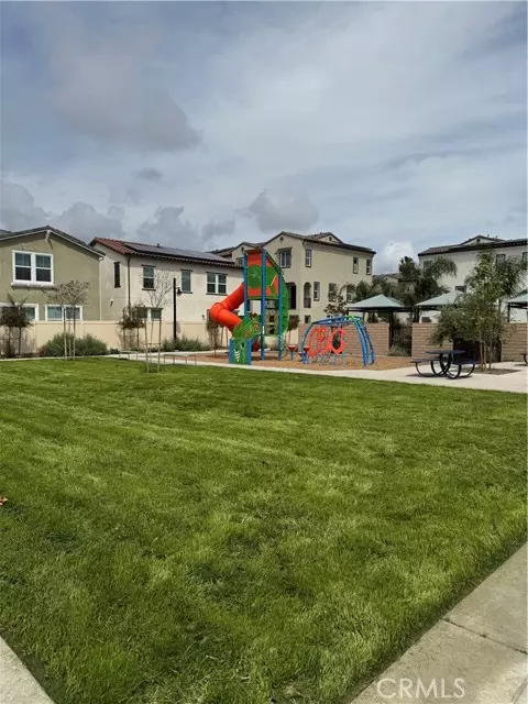 Pomona, CA 91766,2131 Cumberland