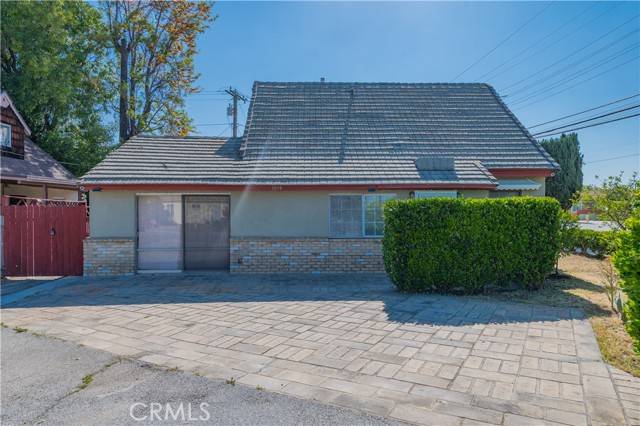 1104 North Fairvalley Avenue, Covina, CA 91722