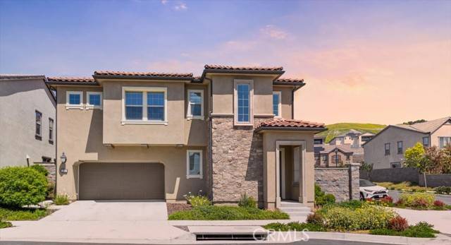 1901 Aliso Canyon Drive, Lake Forest, CA 92610