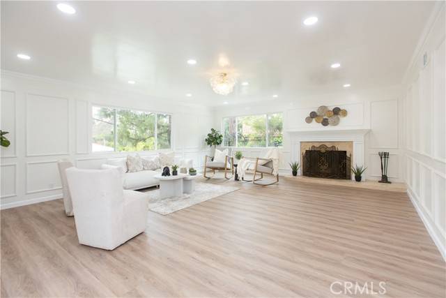 14879 Jadestone Drive, Sherman Oaks, CA 91403