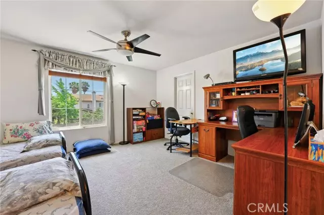 Eastvale, CA 92880,13856 Casablanca Court