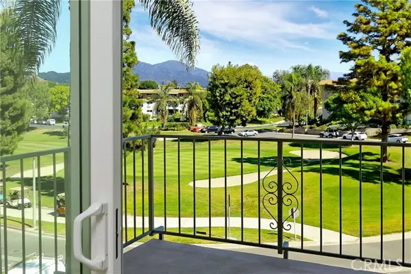 Laguna Woods, CA 92637,2386 Via Mariposa West