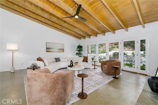 Tarzana, CA 91356,4676 Arriba Drive
