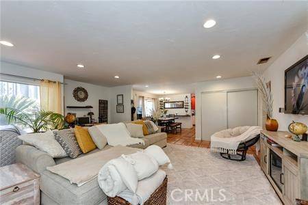 Jurupa Valley, CA 92509,6249 Avenue Juan Diaz