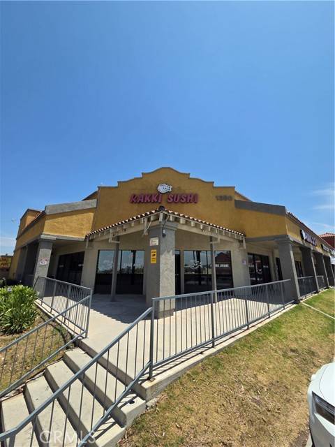 1380 West 6th Street, Corona, CA 92882