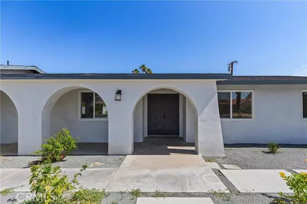 Palm Springs, CA 92262,2852 East San Angelo Road