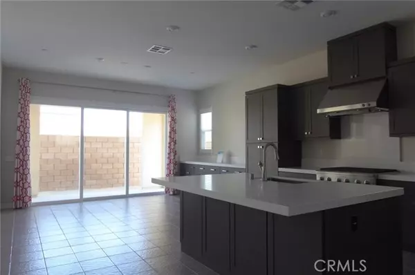 Lake Forest, CA 92630,652 Athos