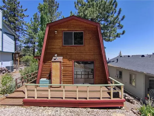 2068 Slippery Elm Road, Wrightwood, CA 92397