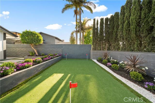 Costa Mesa, CA 92626,553 Sturgeon Drive