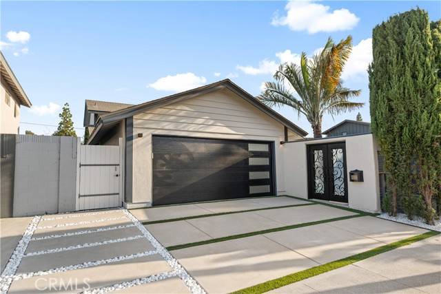 Costa Mesa, CA 92626,553 Sturgeon Drive