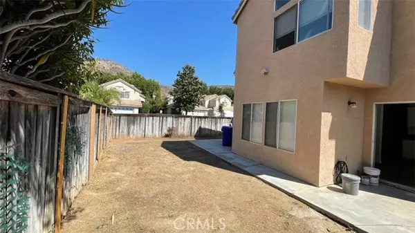 Fontana, CA 92337,15594 Castellion Road