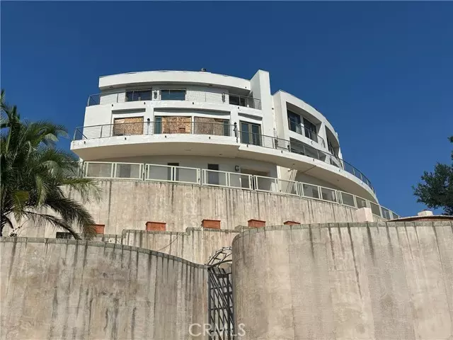 5077 Schumacher Road, Calabasas, CA 91302