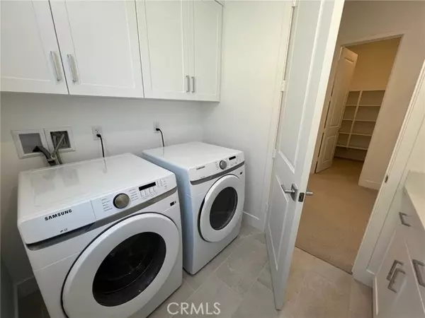 Irvine, CA 92618,179 Sawbuck