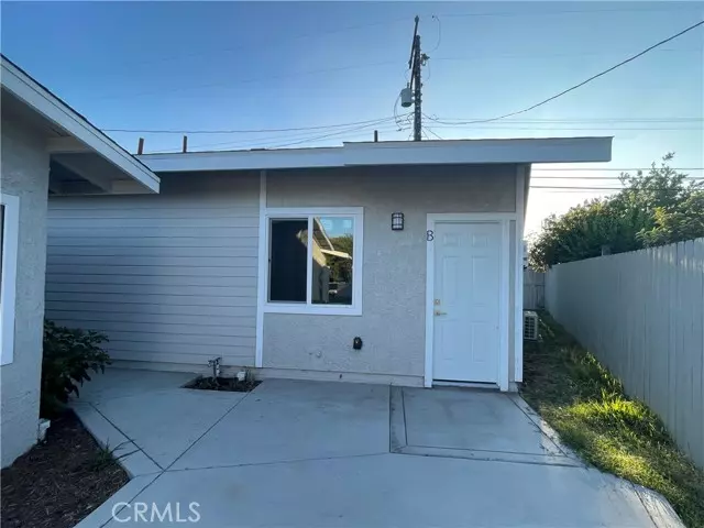 Ontario, CA 91761,623 East Elm Street