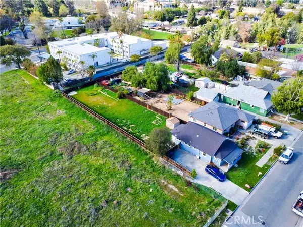 Riverside, CA 92501,2493 Northbend Street