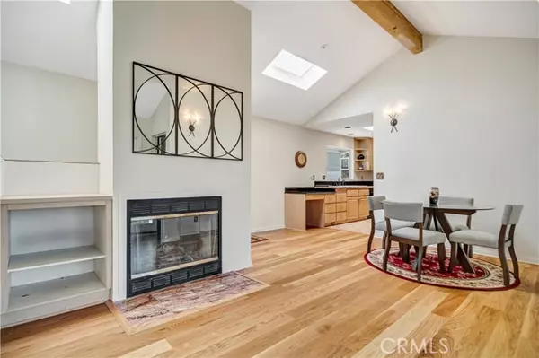 Topanga, CA 90290,22011 Callado Way