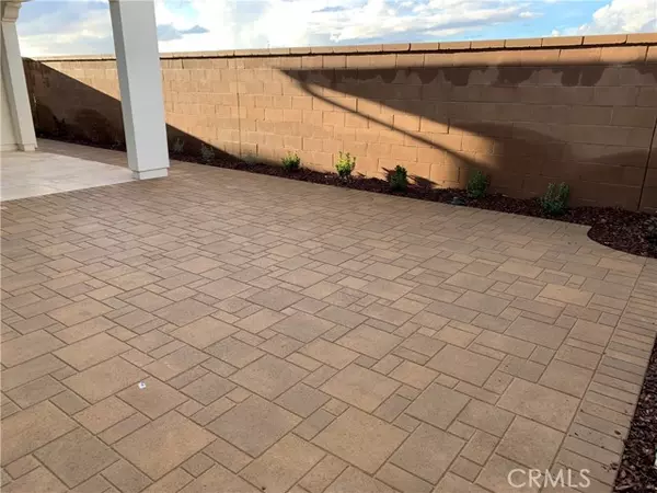 Irvine, CA 92618,117 Wanderer