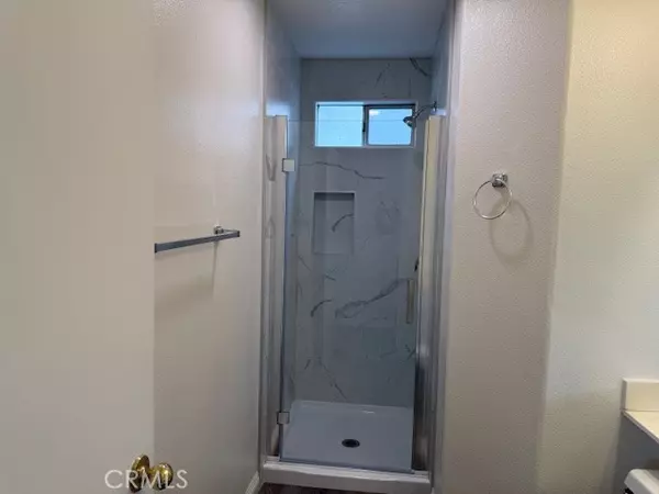 Fontana, CA 92336,14084 Rothchild Court