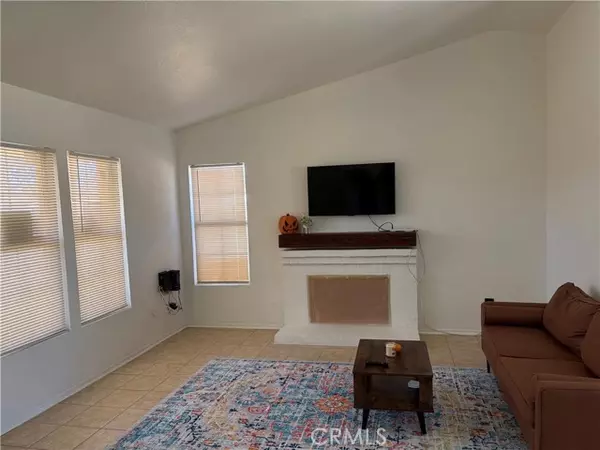 Adelanto, CA 92301,14827 Kimberly Street