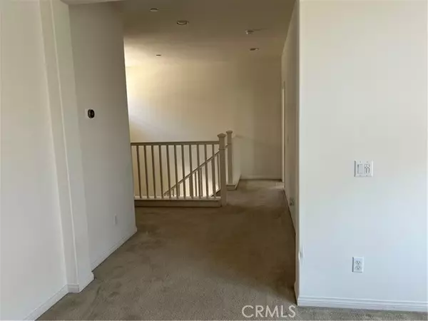 Eastvale, CA 92880,5864 Silveira Street