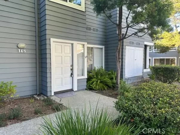 148 Woodburne, Newport Beach, CA 92660