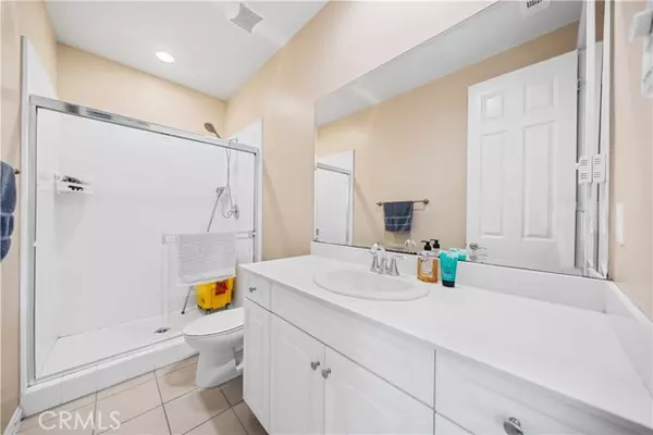 Irvine, CA 92618,67 Visionary