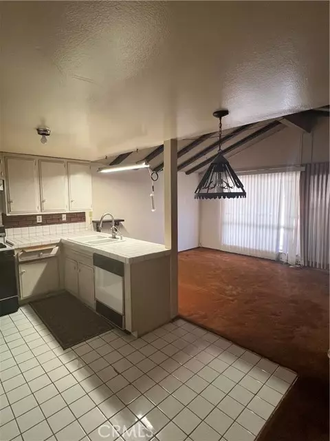 Pacoima, CA 91331,9688 Kewen Avenue