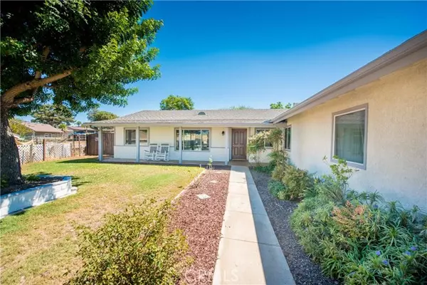 Norco, CA 92860,2943 Half Moon Court
