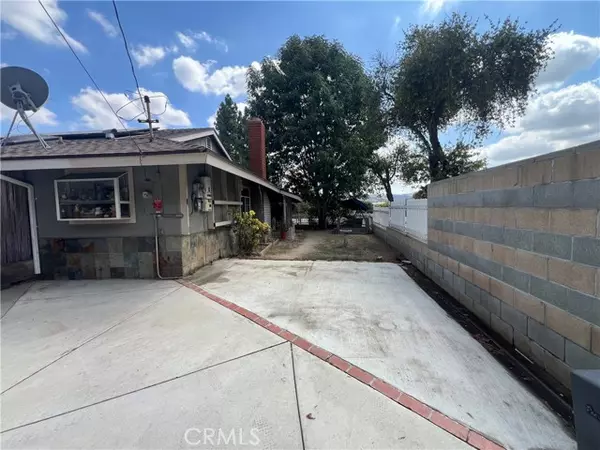 West Covina, CA 91792,3221 Lanesboro Drive