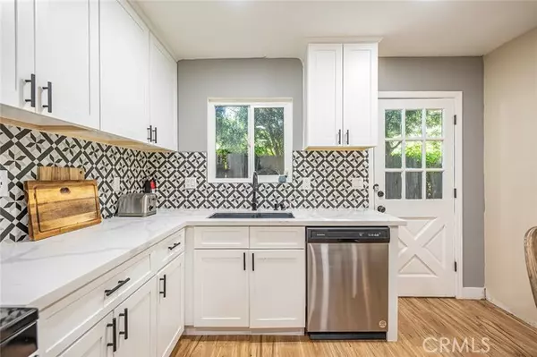 Chino, CA 91710,3954 Wakefield